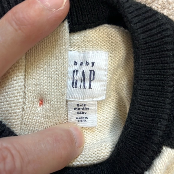 Gap Baby Bat Sweater Halloween Sweater Adorable Cozy Size 6-12 months - Picture 4 of 10